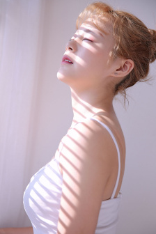 久久婷婷五月综合色拍啪